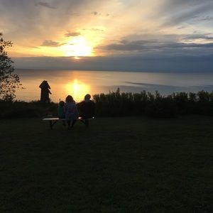 Meet your Posher, Madeline